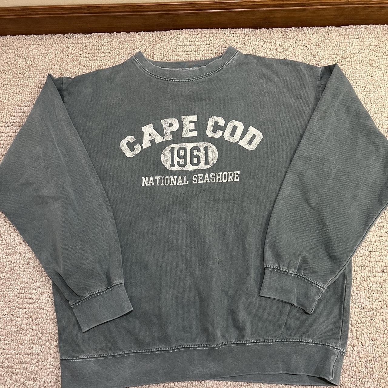 Cape cod crew neck Soft as a grape 8.5/10... Depop