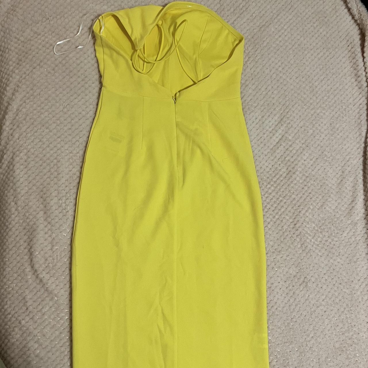 Hello Molly dress - yellow: size L (fits 12/14)... - Depop