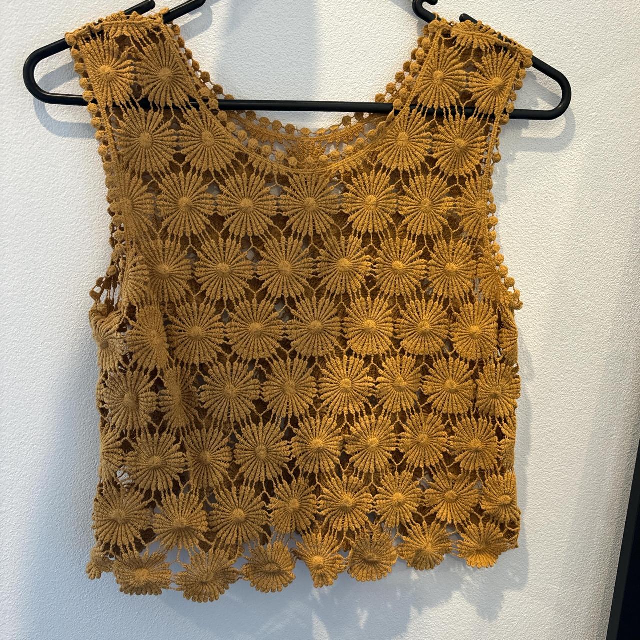 Crochet flower crop top unlined Size 6 Depop