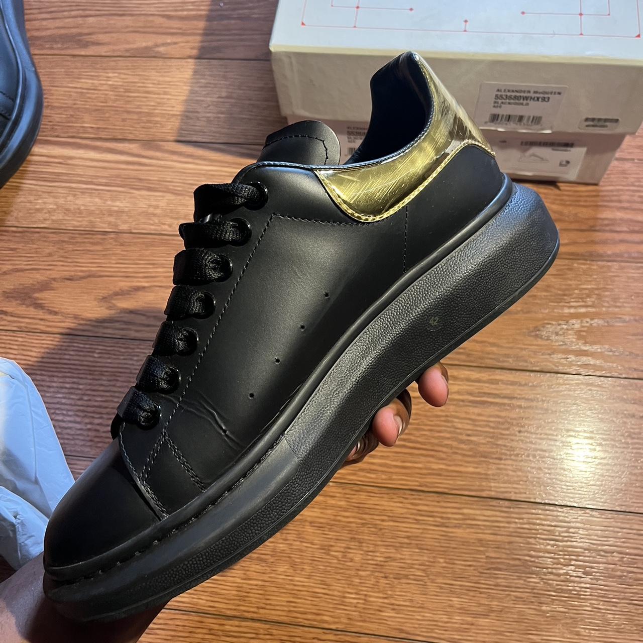 Alexander McQueen Oversized Sneaker - A&V Pawn