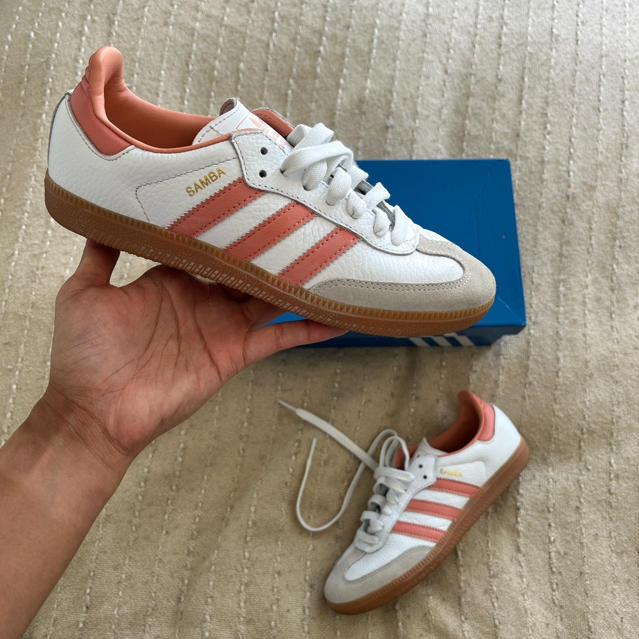 item listed by venessalch