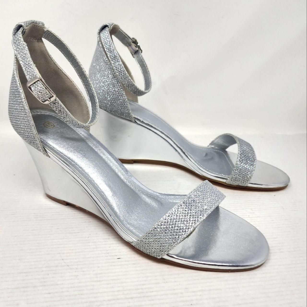 item listed by eshoppingnv