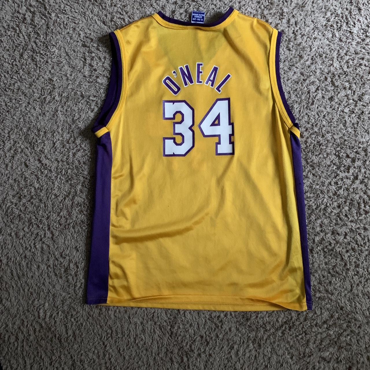 shaq lakers jersey kids xl but definitely could fit - Depop