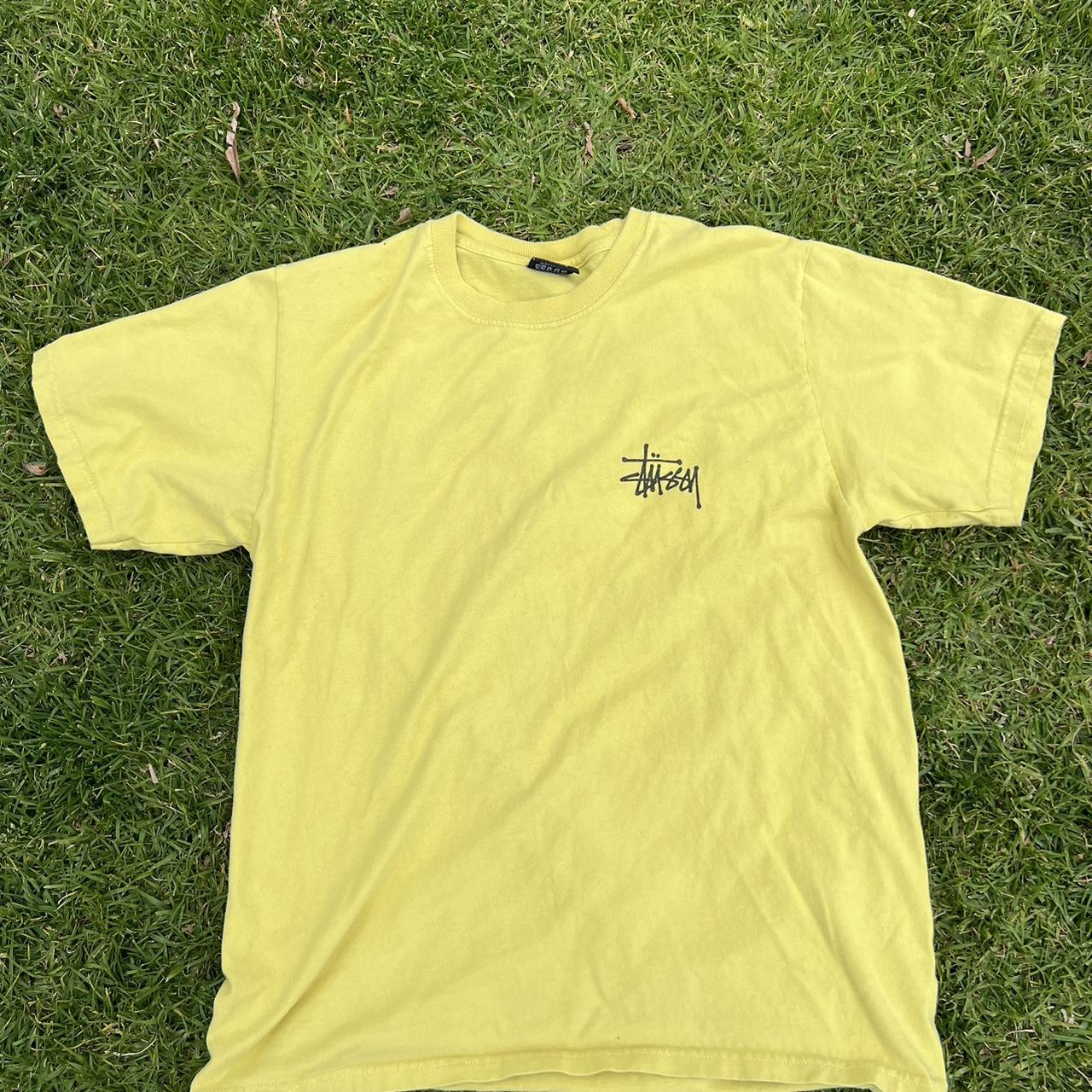 Stüssy Men's Yellow T-shirt | Depop