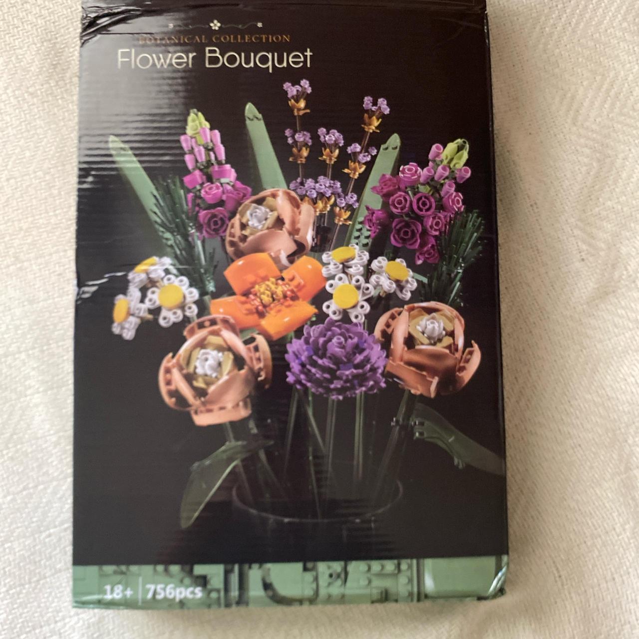 Flower Boquet Legos Unsure if all pieces are there... - Depop