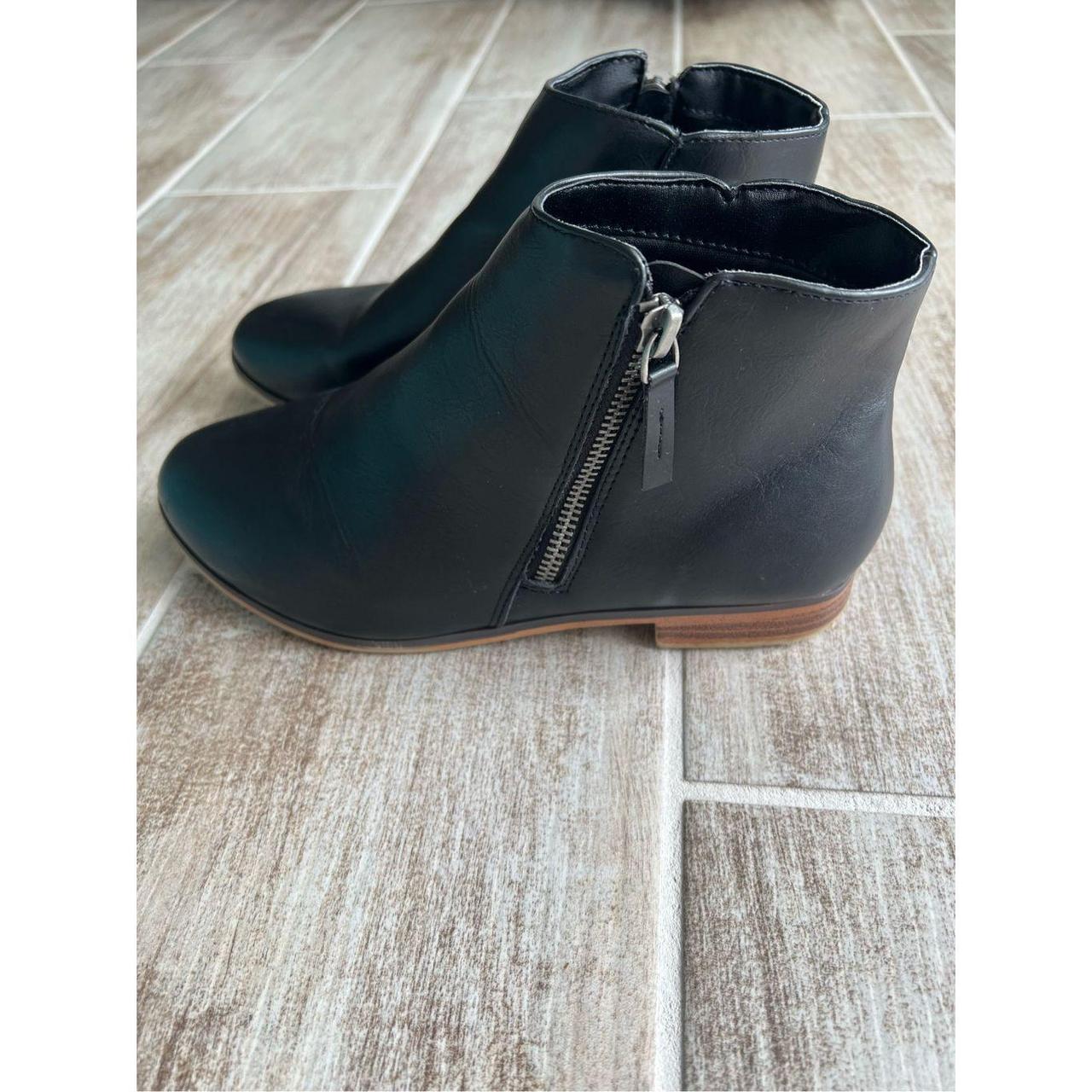 Cat & Jack Black Boots Depop