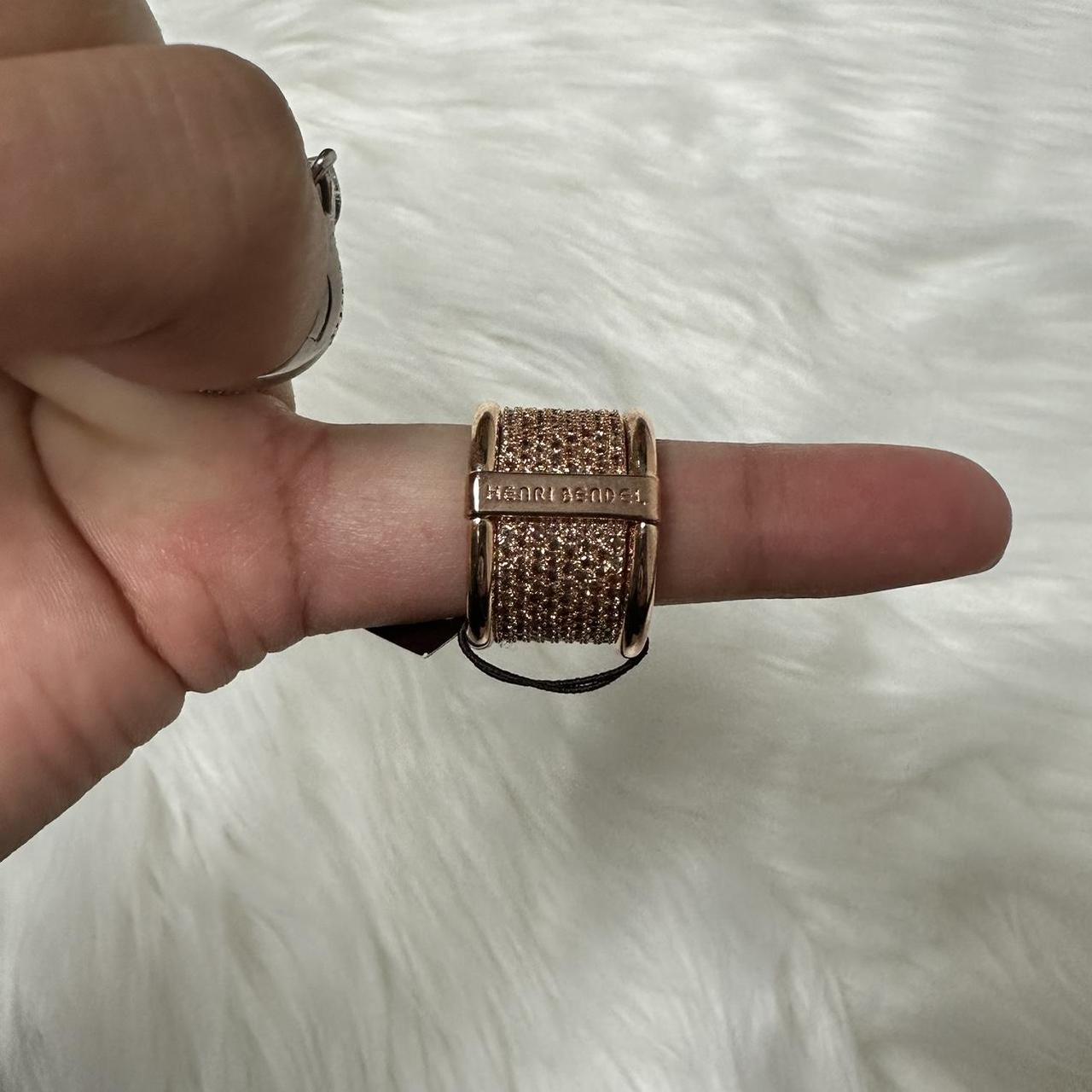 Henri Bendel Mini Ring Box Metallic Rose Gold, shops New With Tags, Scarce Ring Box