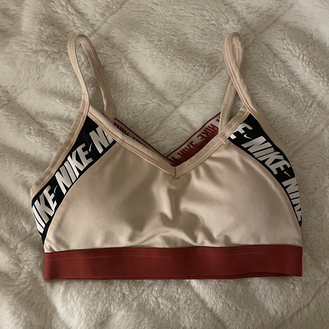 womens pink nike sports bra