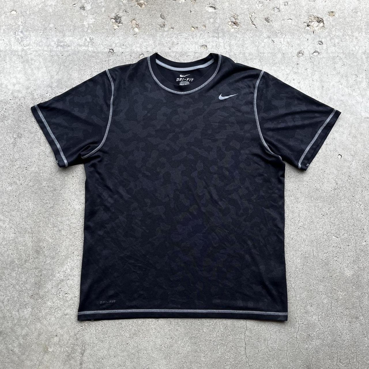 item listed by drewsxlyfe