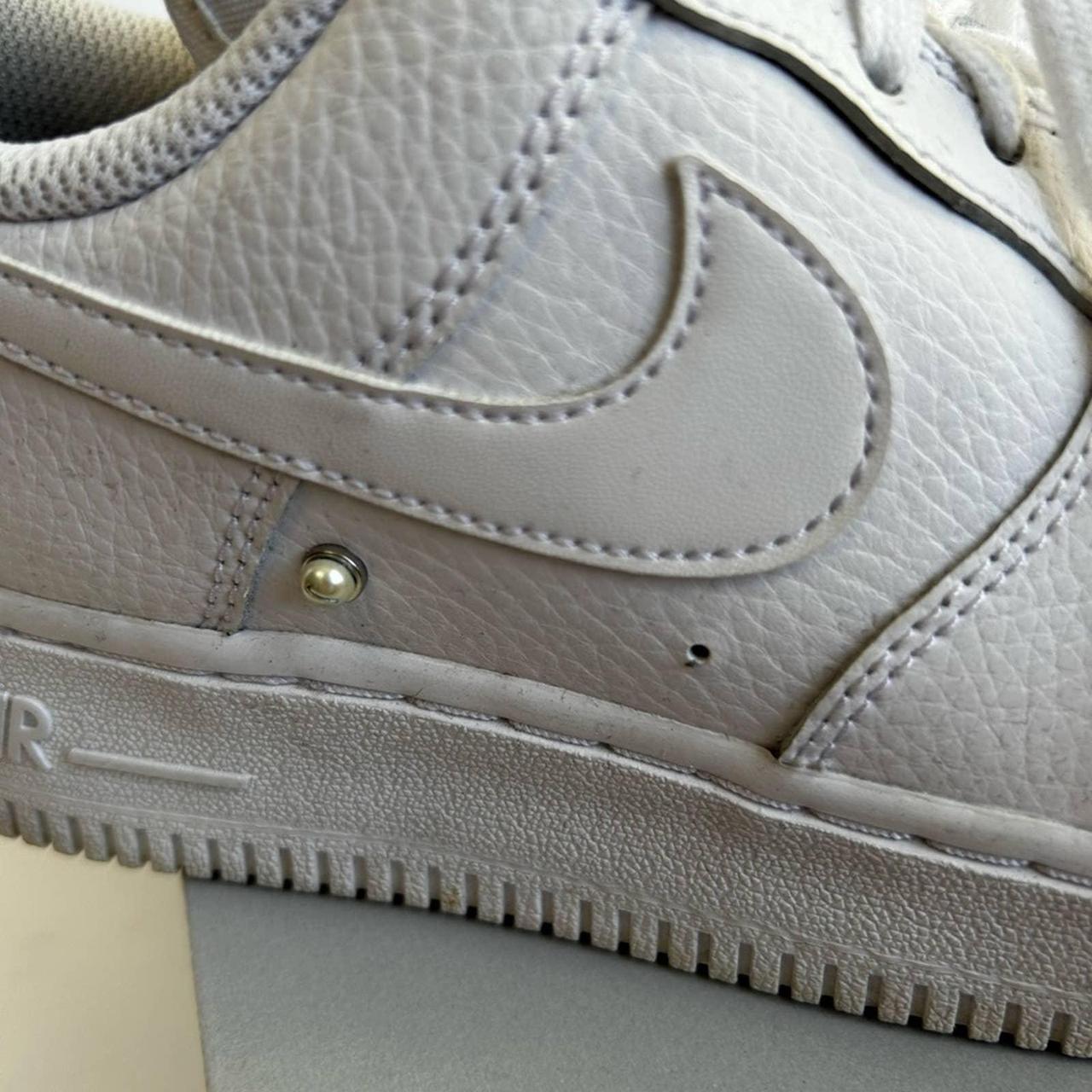 peel nike air force 1