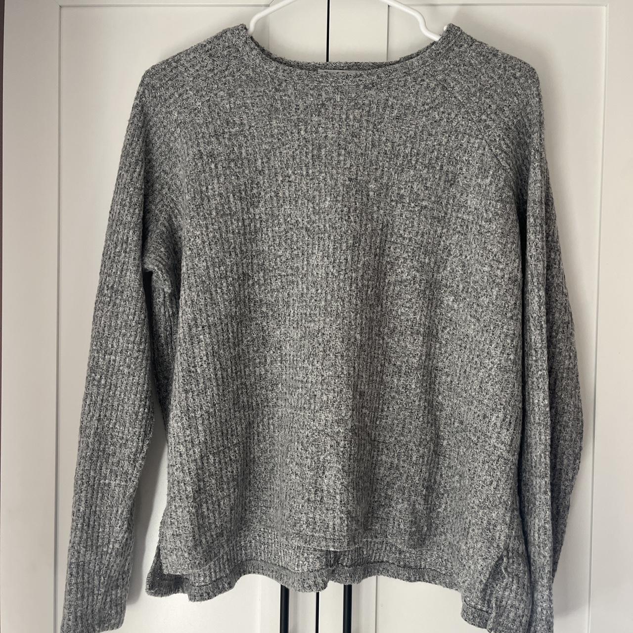 Theo & Spence sweater - size S - Depop