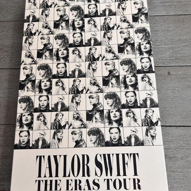 Taylor Swift Era's Tour Pins! (Please read pricing - Depop