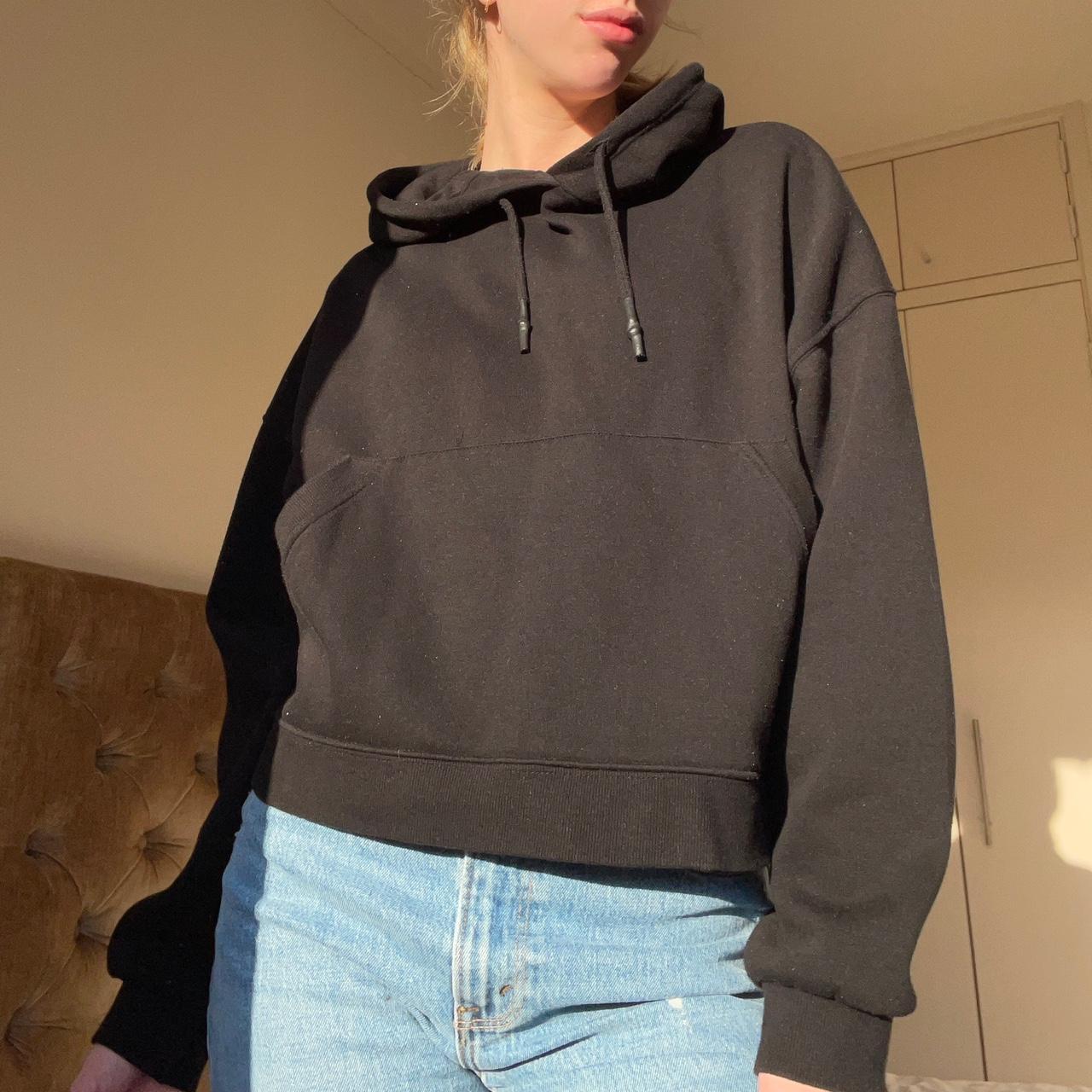 Zara Women's Black Hoodie Depop