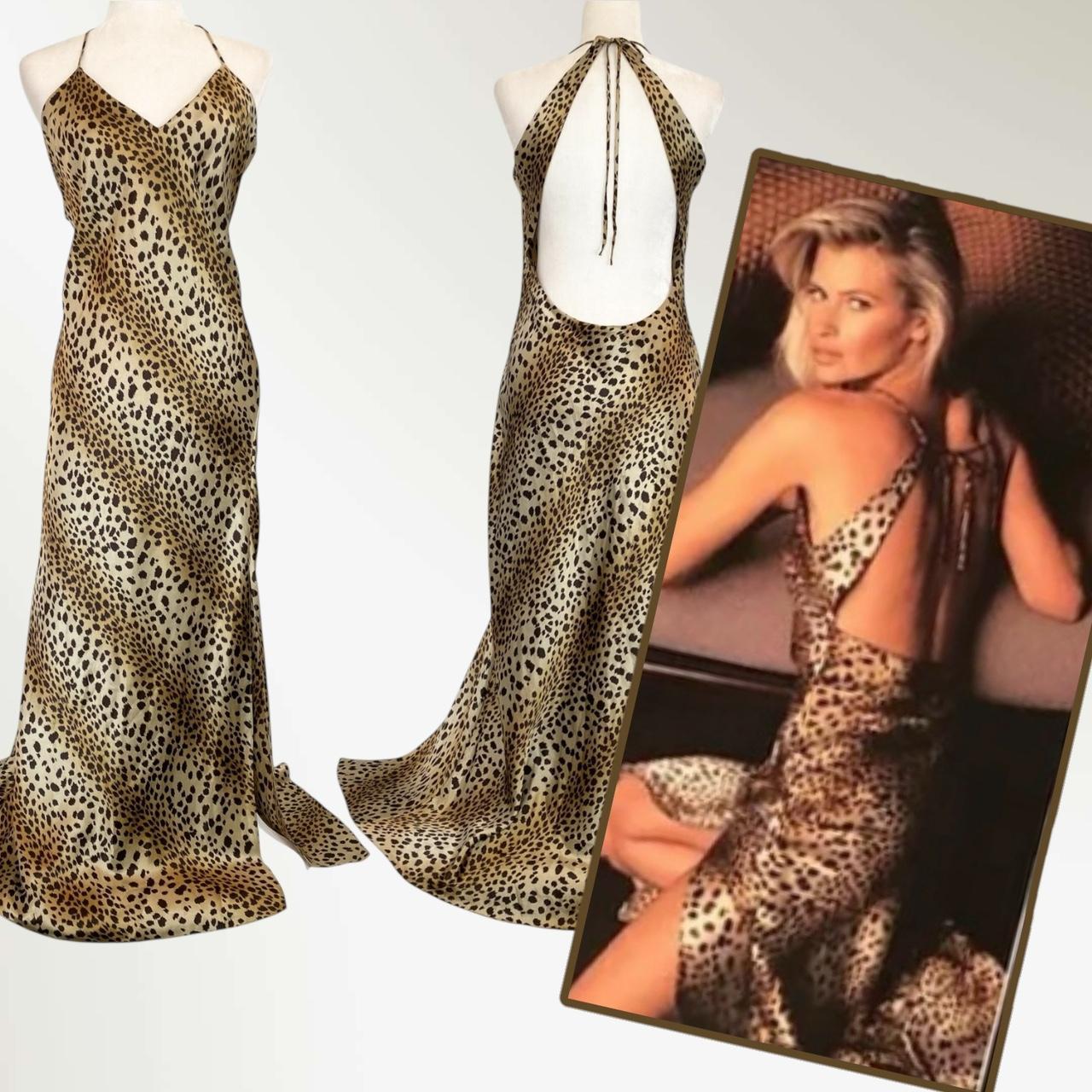 item listed by poshthreads