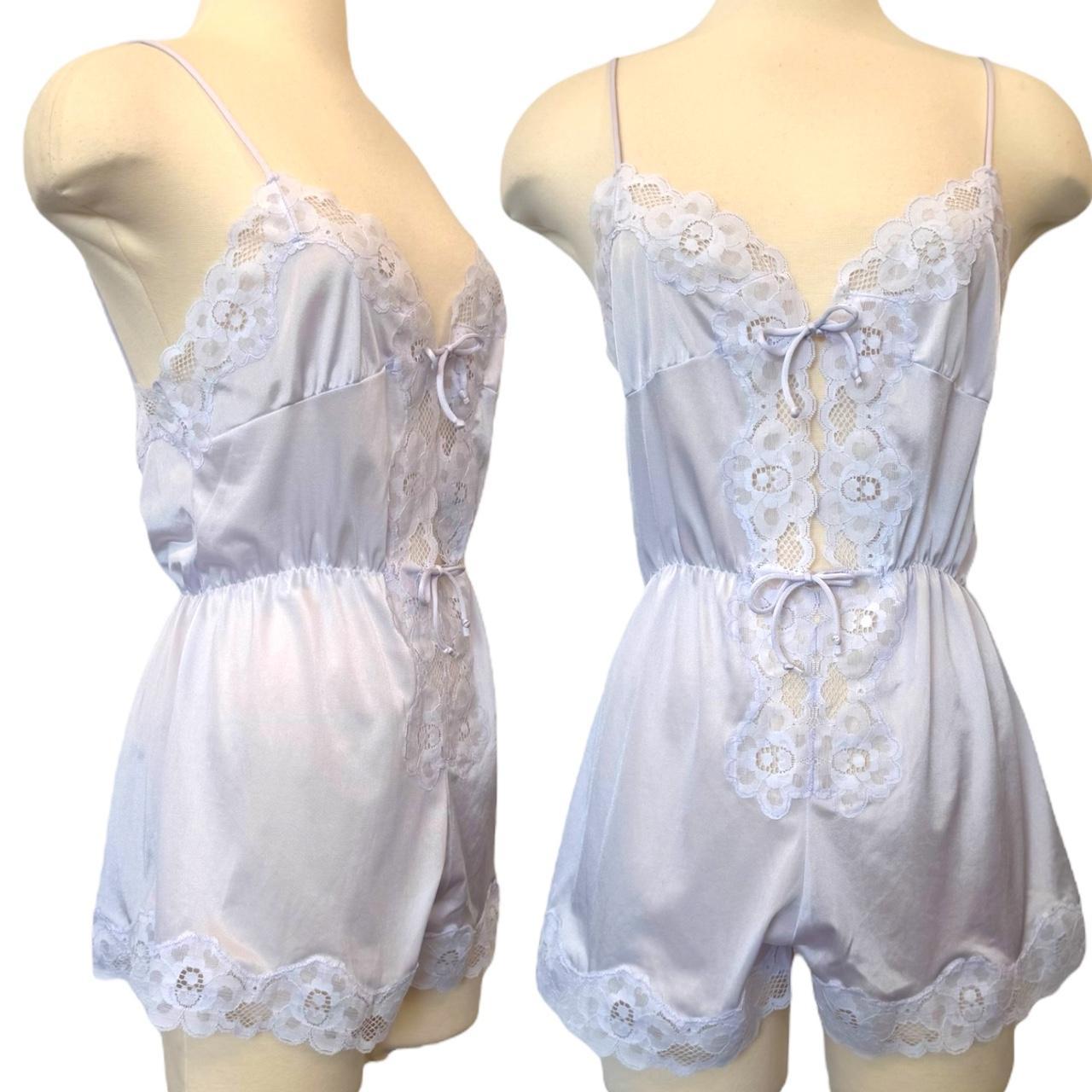 item listed by poshthreads