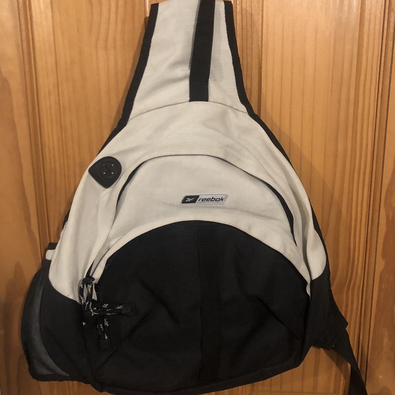 Sling bag deals reebok