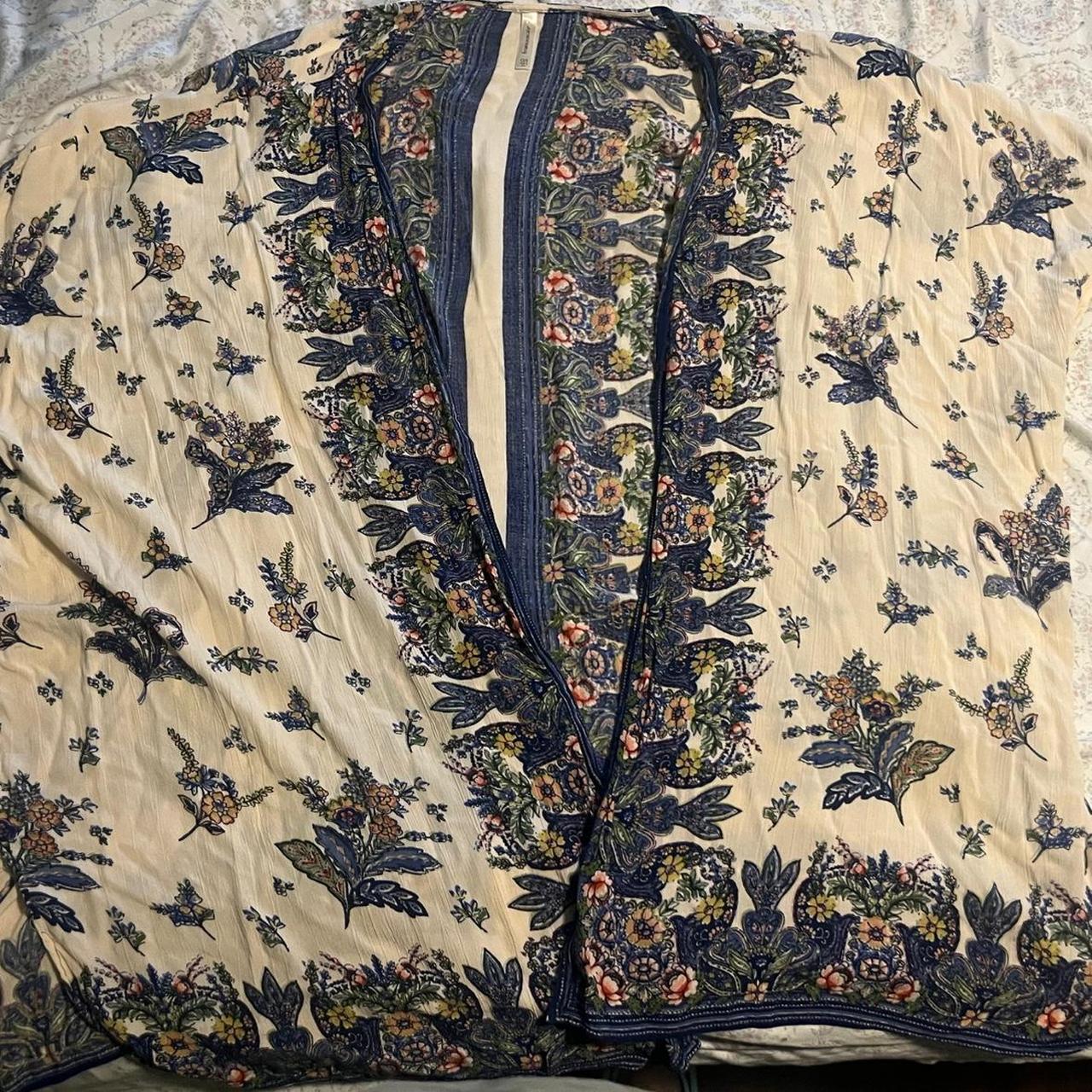 item listed by laurasweet0620