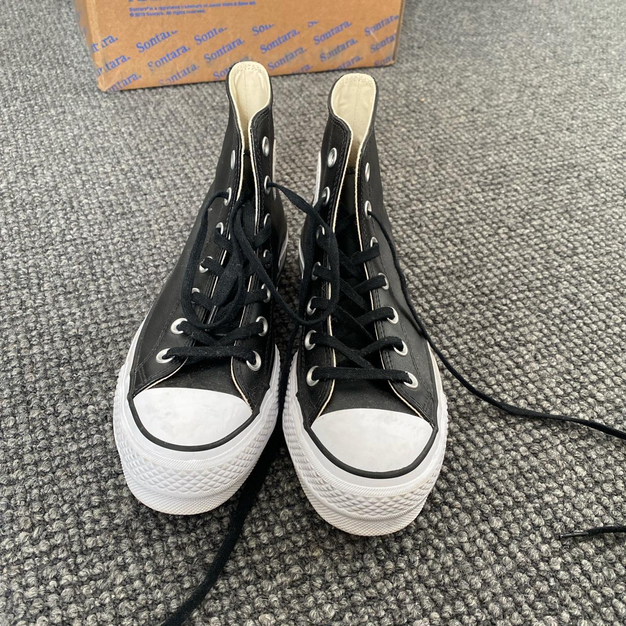 #Converse High top Shoes Size US 8 - Depop