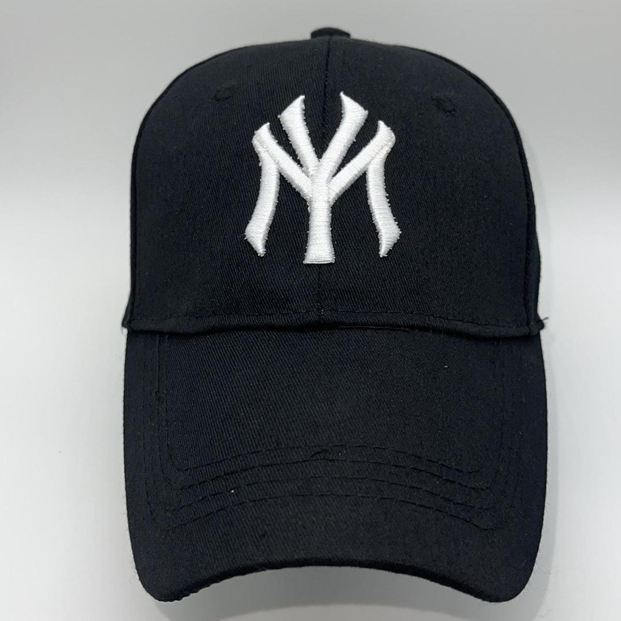 Black Nike Yankees hat Rare find Adjustable - Depop