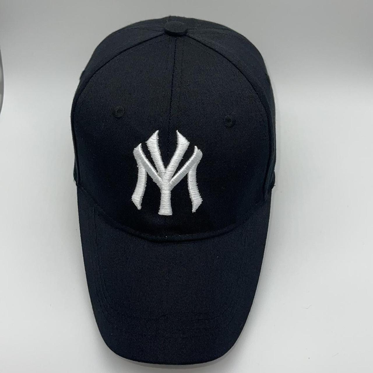 Black Nike Yankees hat Rare find Adjustable - Depop