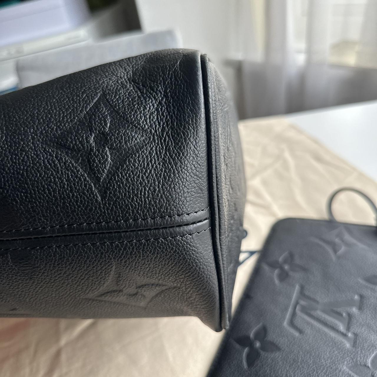 Louis Vuitton Neverfull Monogram in Black With... - Depop