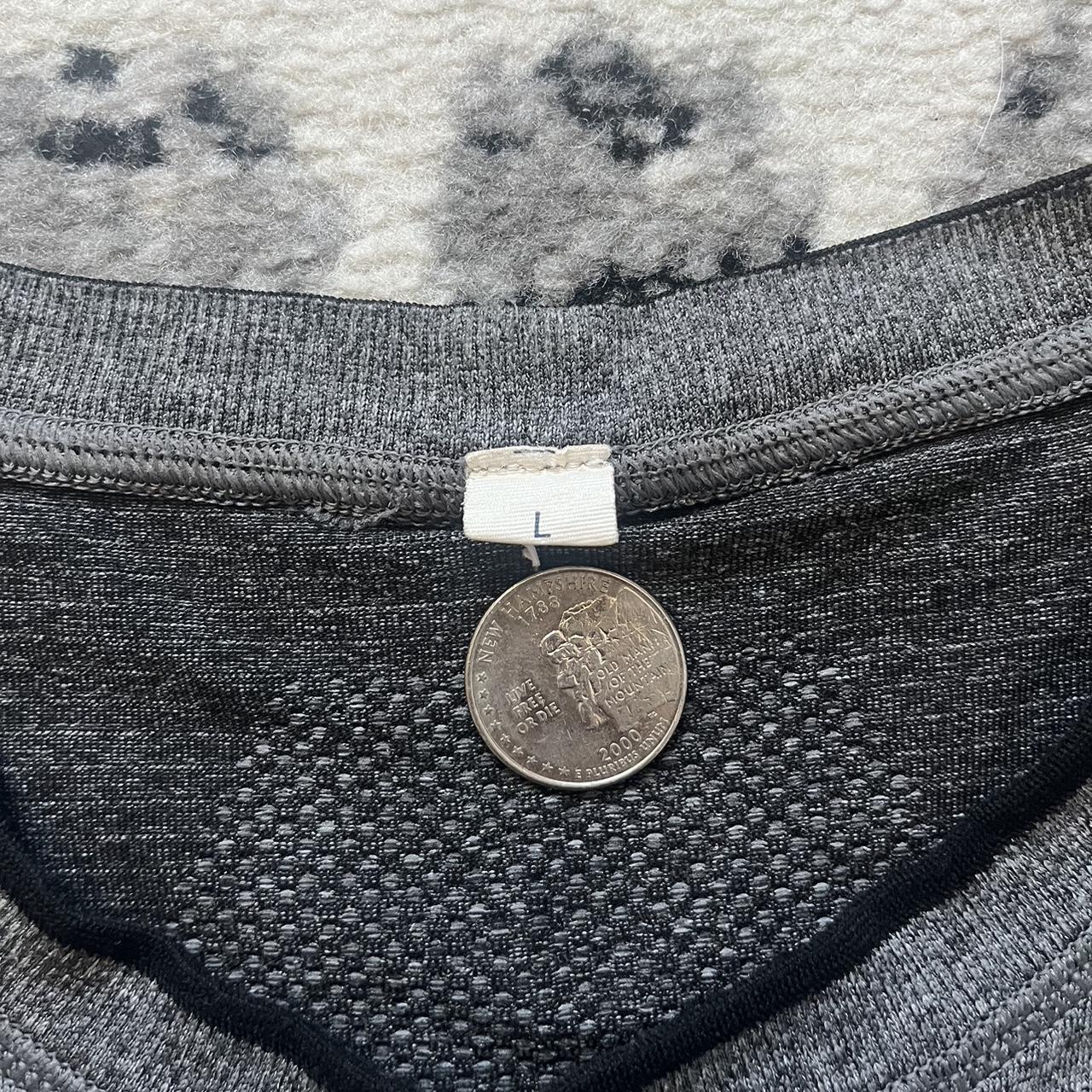 Lululemon Men's Grey T-shirt | Depop