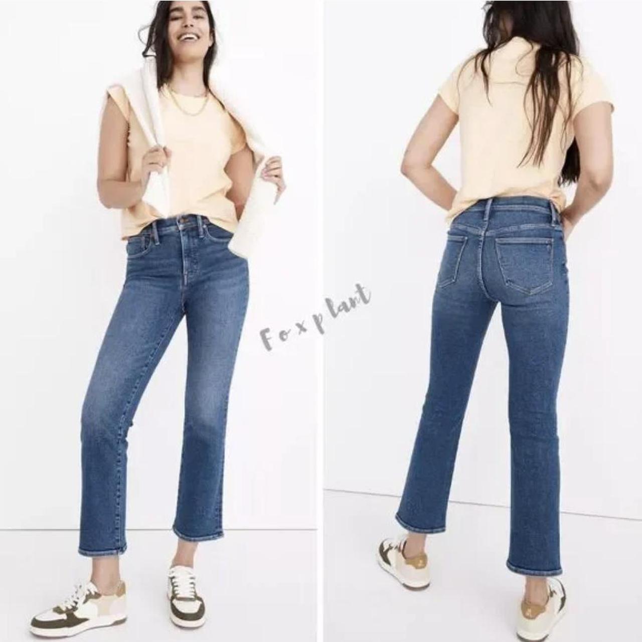 Petite Cali Demi-Boot Jeans in Bodney Wash