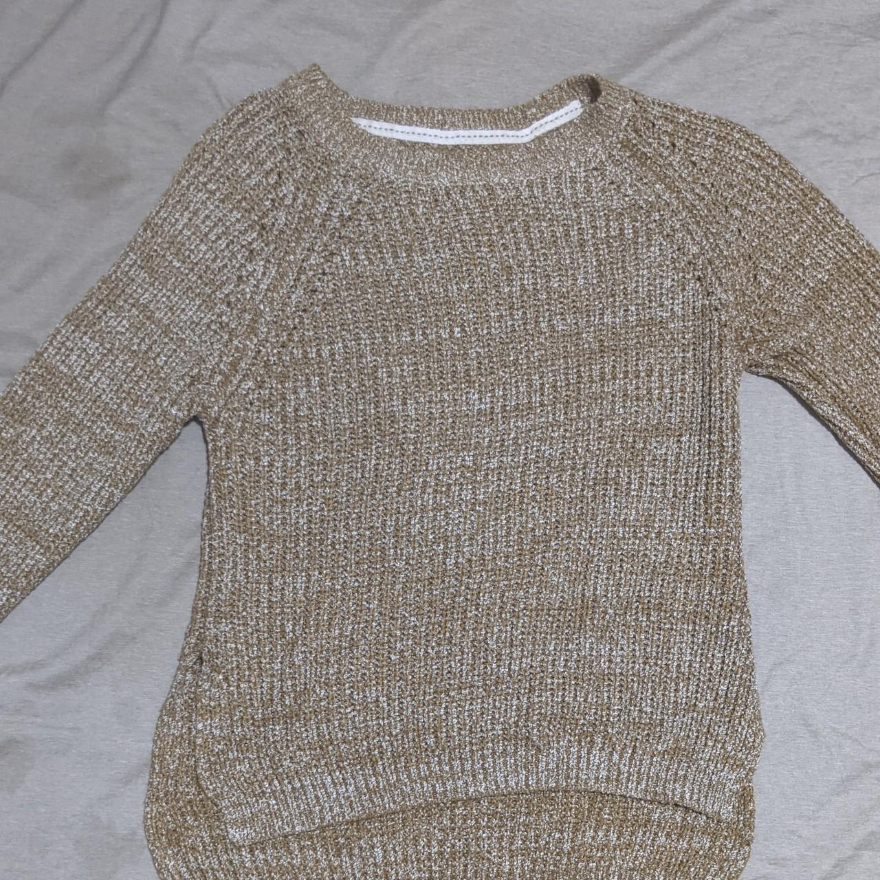 Light brown tight knit sweater barely used in Depop