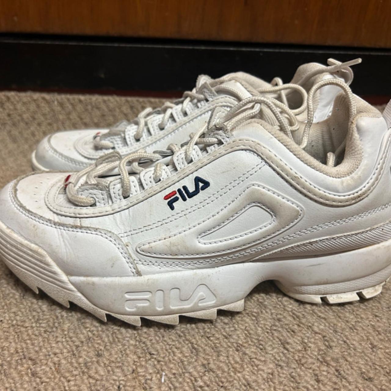 Fila disruptor 39.5 best sale