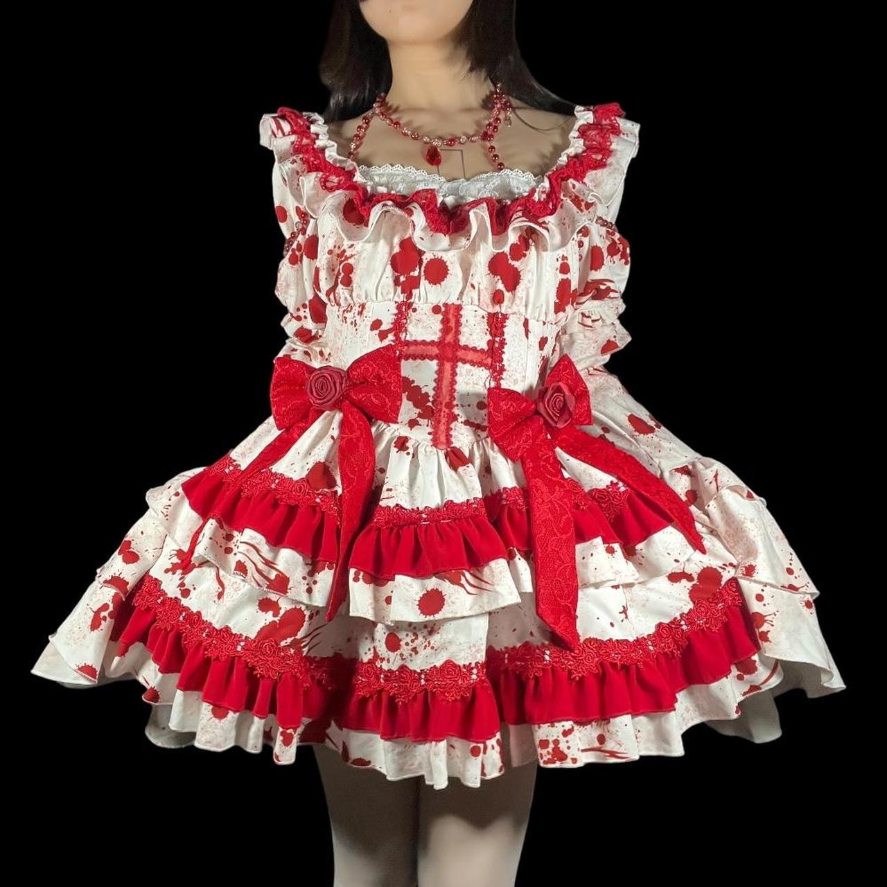 item listed by timelessthreads_closet