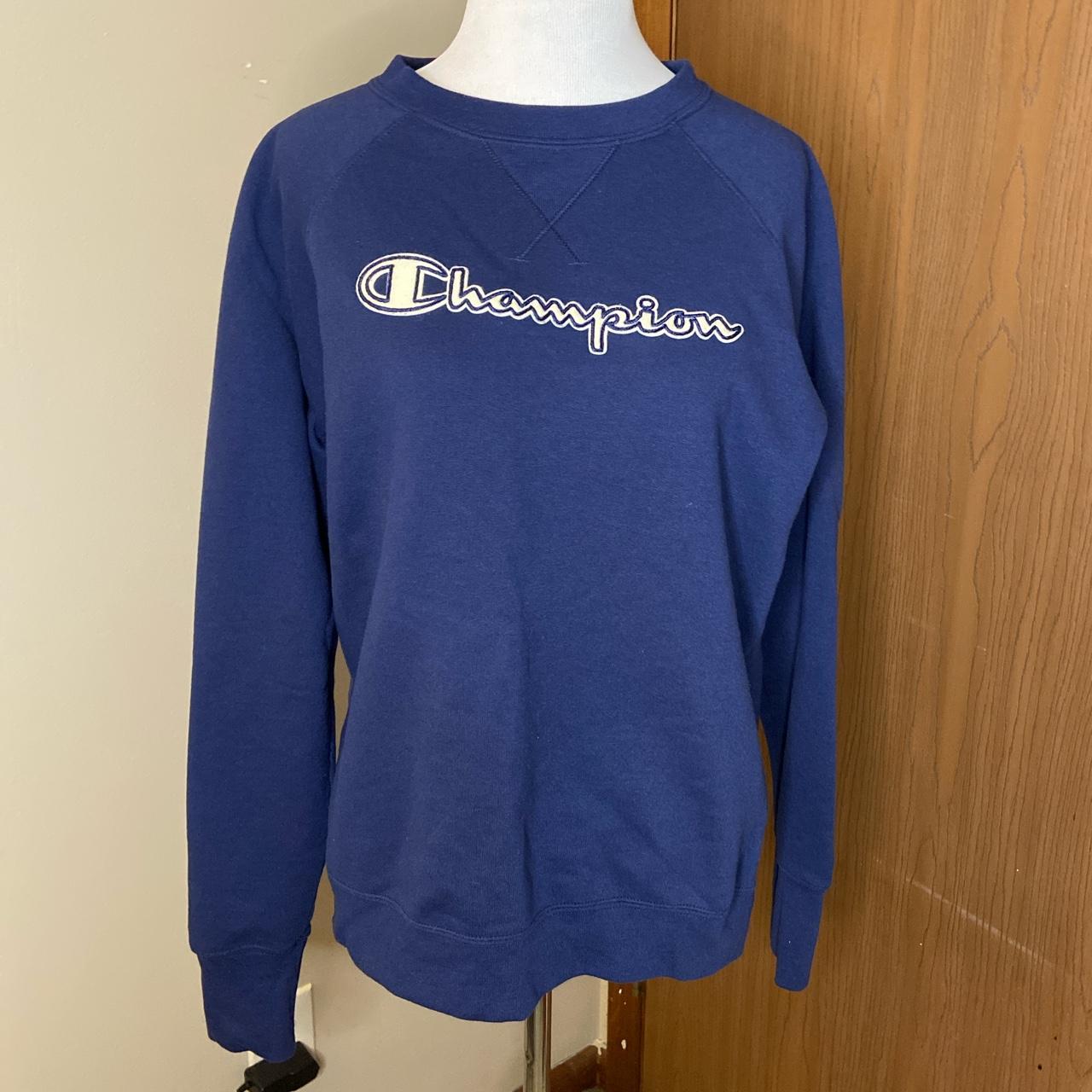 Navy blue sales champion sweatshirt womens