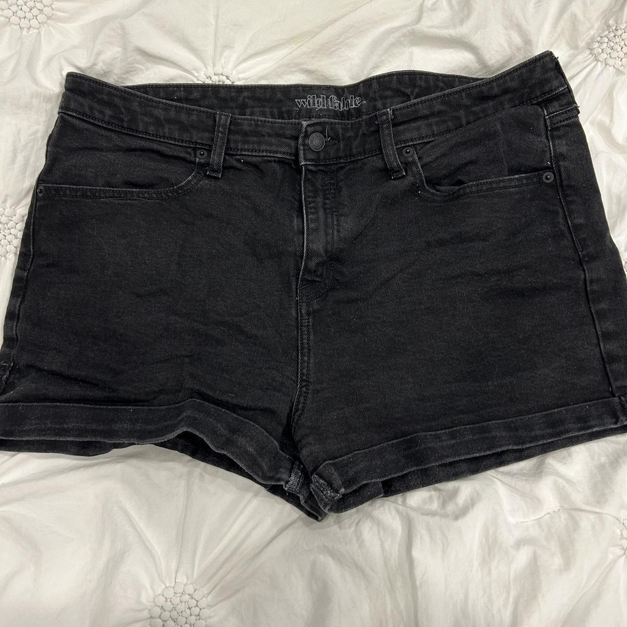 Wild Fable Women's Black Shorts | Depop