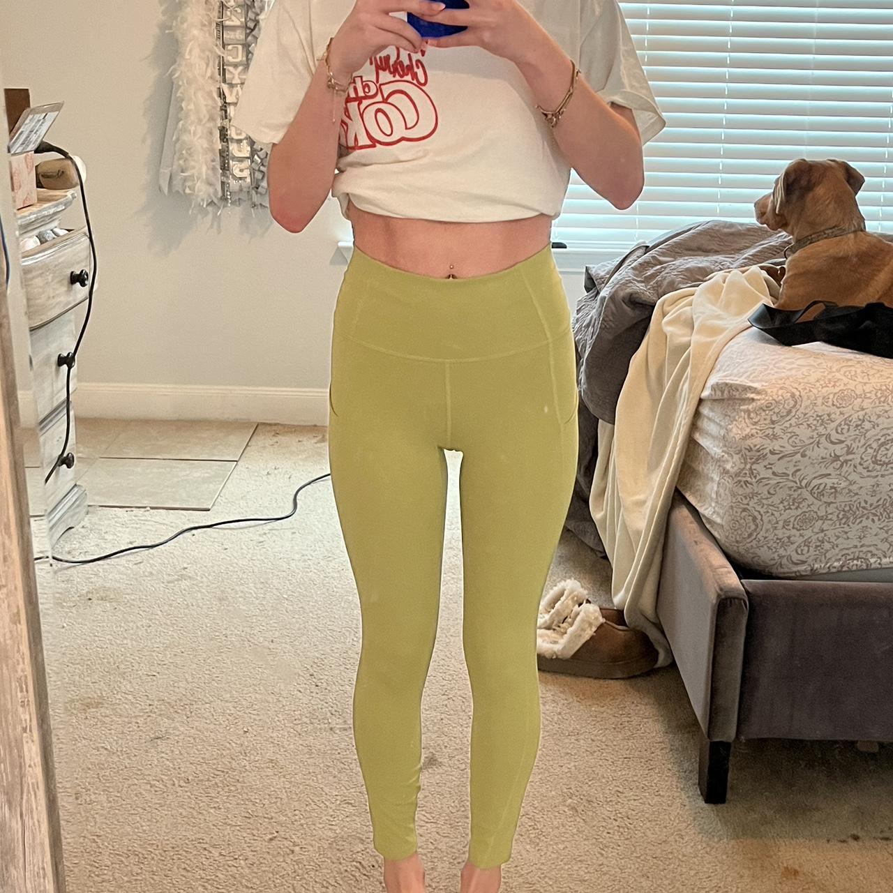 Green Fabletics Leggings With Pockets 🧃XS 🧃Worn only - Depop