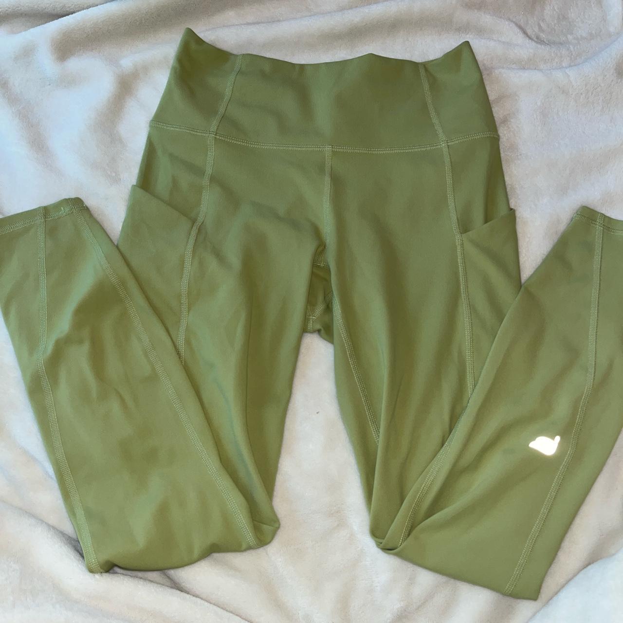 Green Fabletics Leggings With Pockets 🧃XS 🧃Worn only - Depop