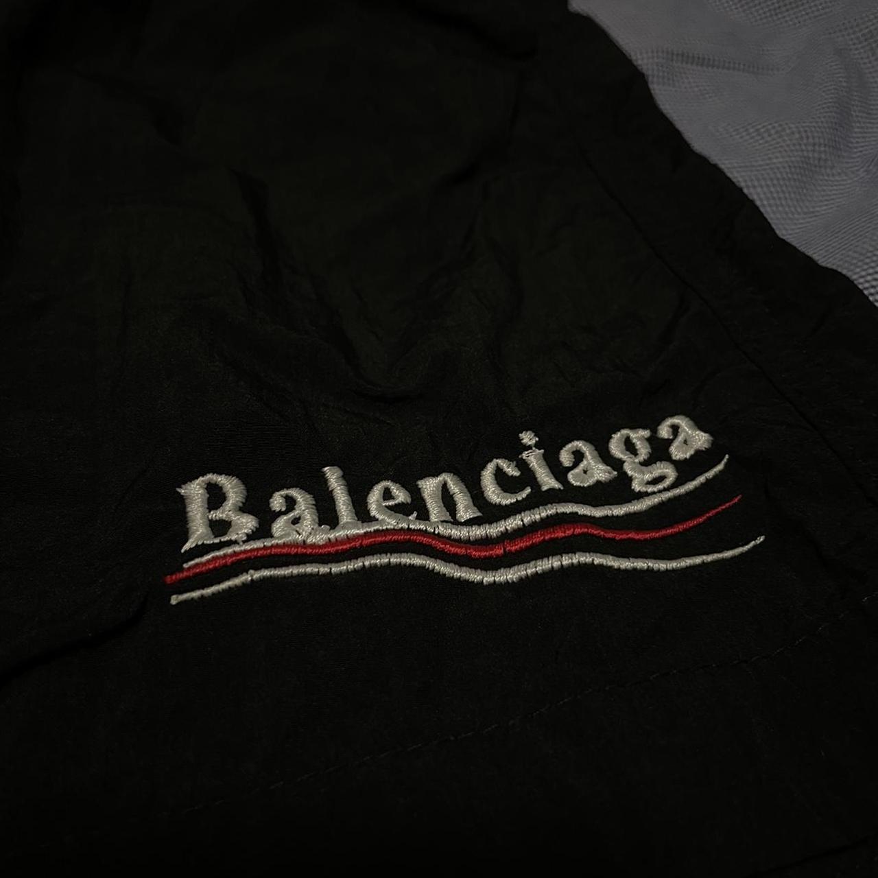 Balenciaga Men's Black Shorts (3)
