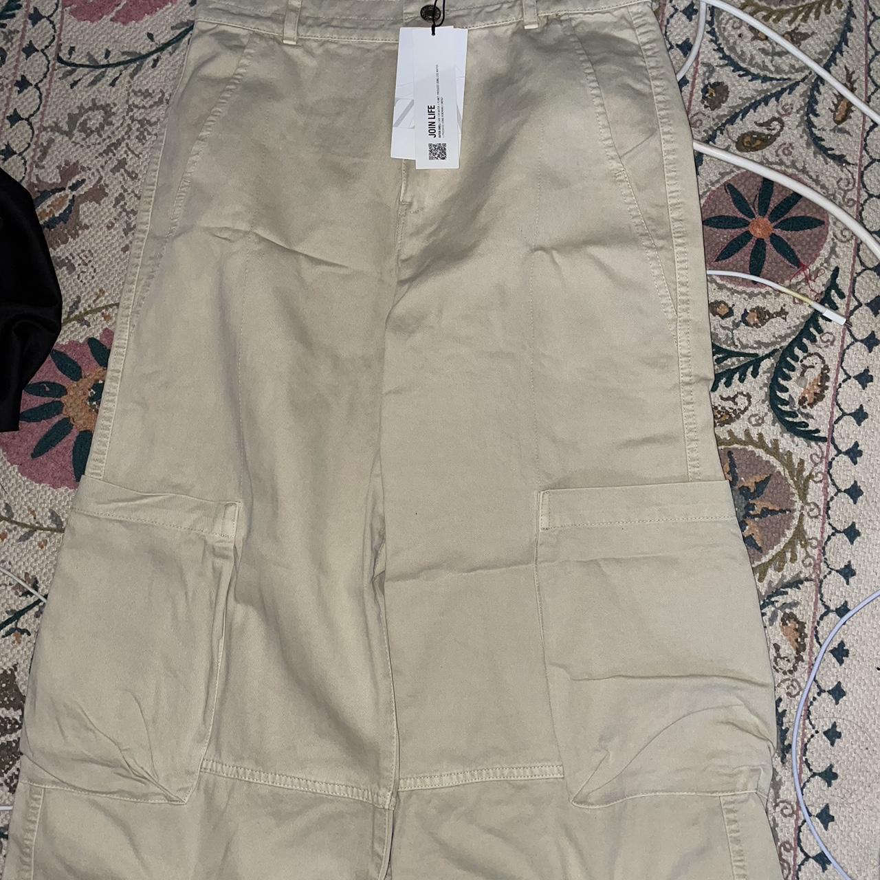 Zara Women's Cream Trousers Depop