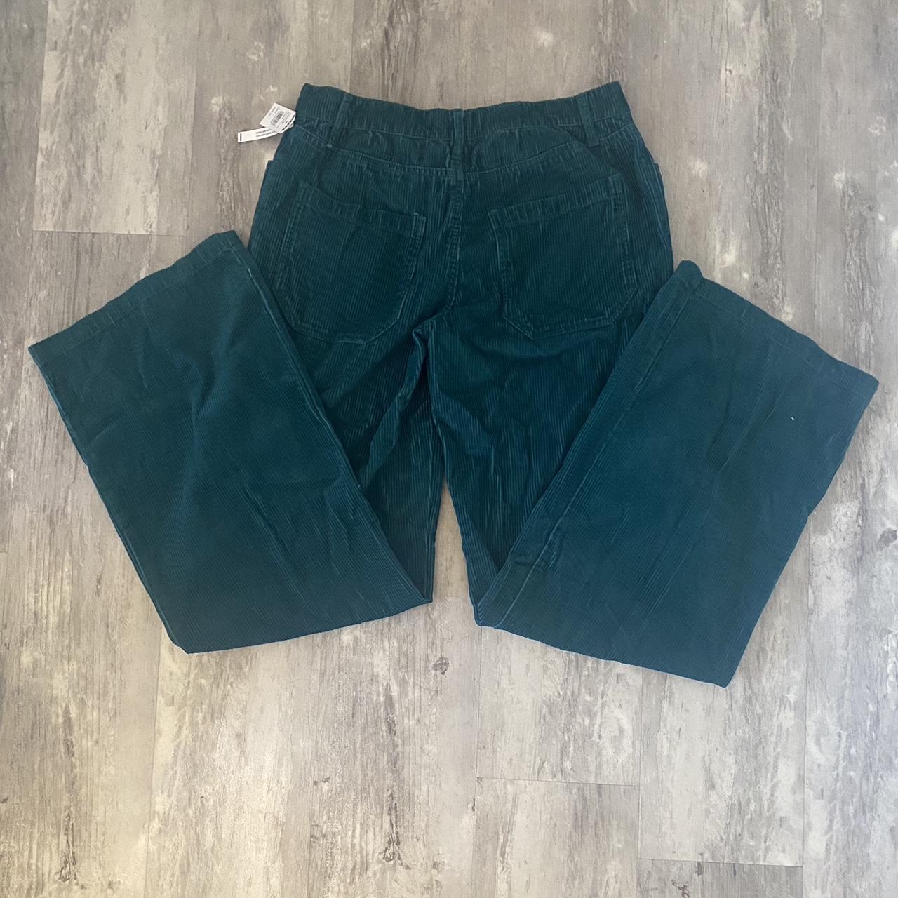 Tillys Women's Green Trousers (3)
