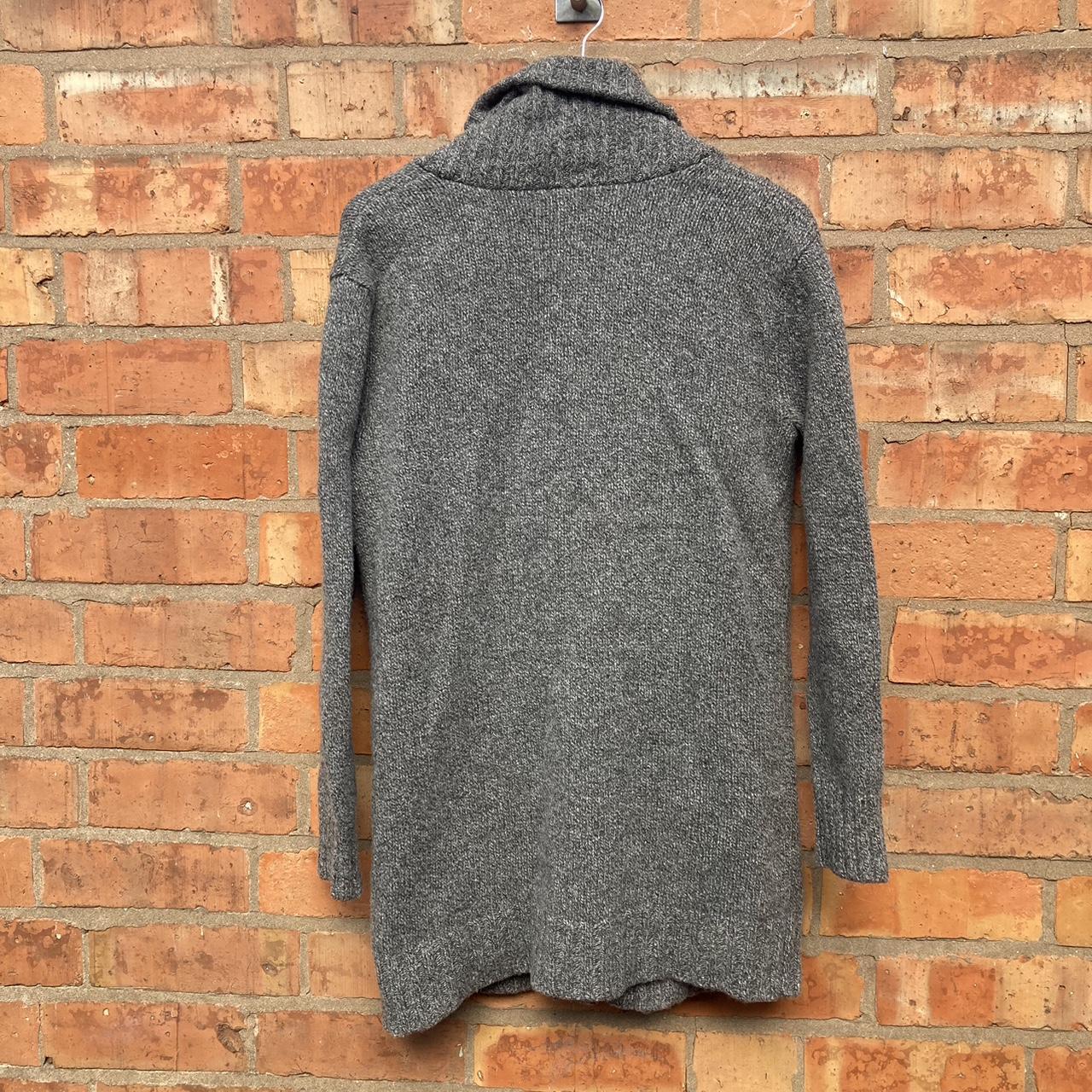 Gap Women's Grey Cardigan Depop