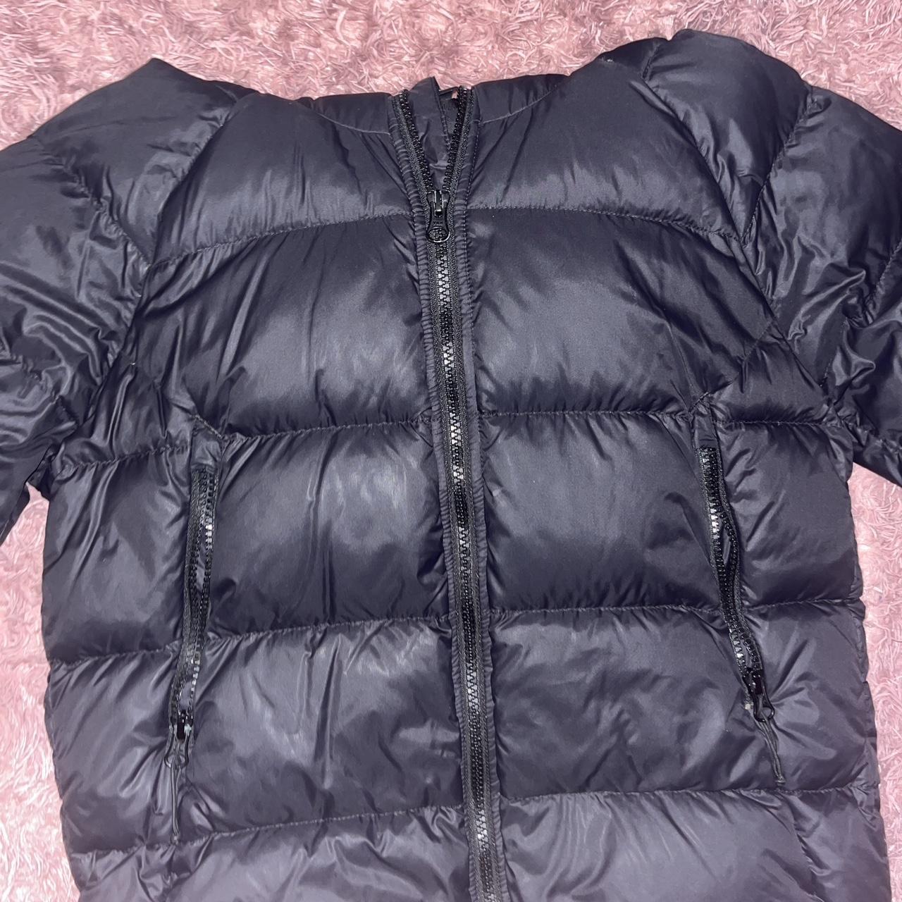 THE NORTH FACE puffer coat with hood; no stickers on... - Depop