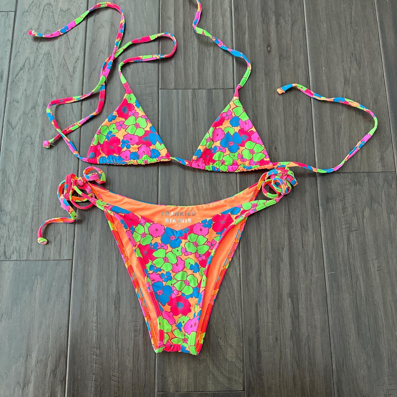 Frankie’s bikini Small top Medium bottom - Depop