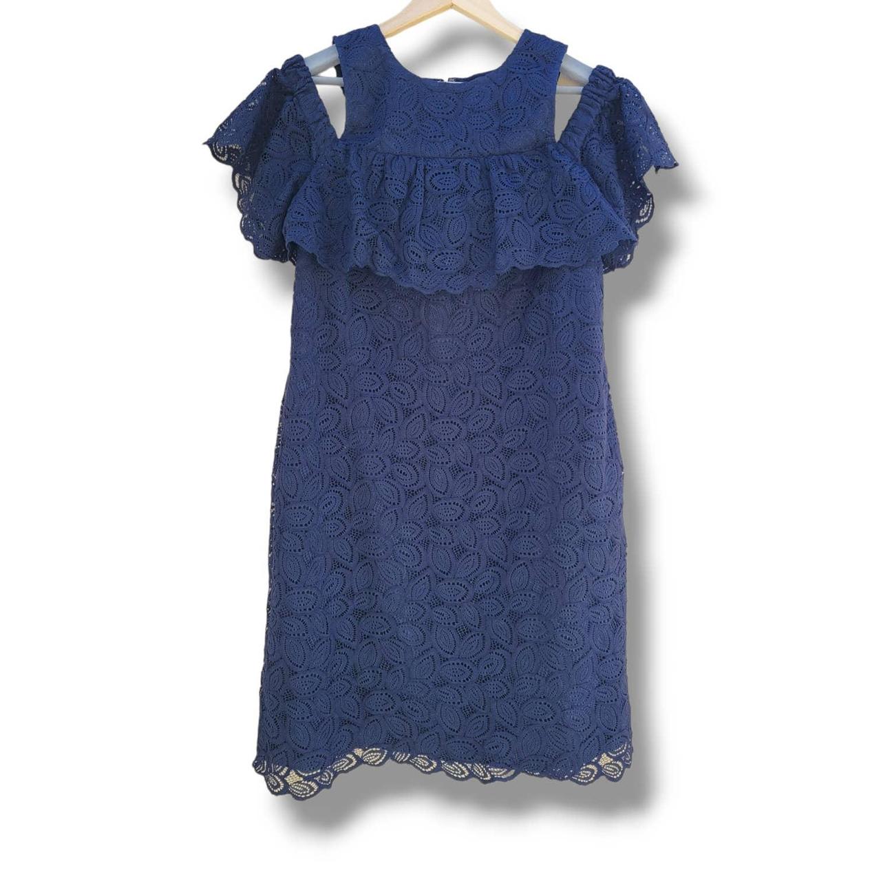 Ann Taylor women s blue Lace lined cold shoulder