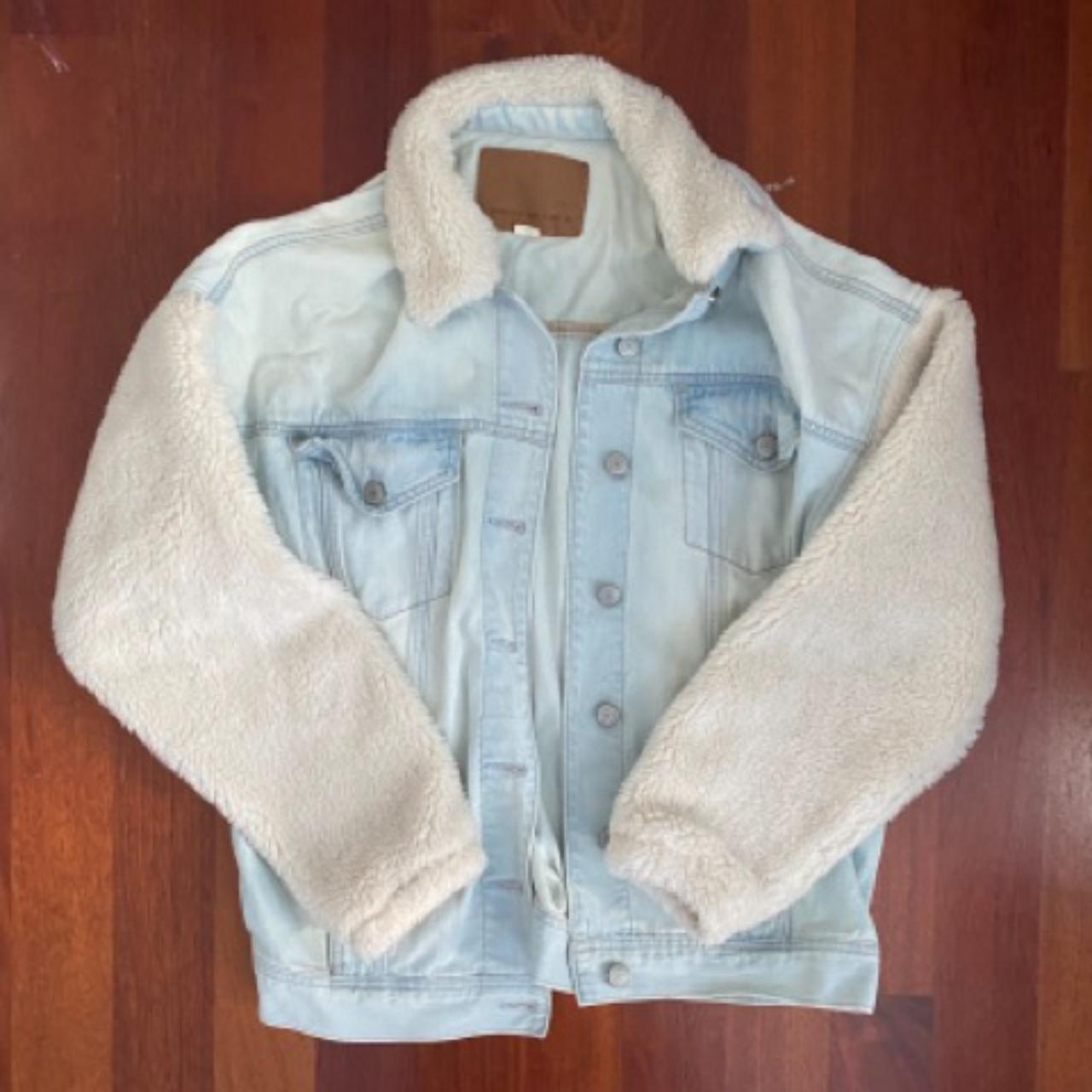 American Eagle Denim Jacket With Soft Collar And - Depop