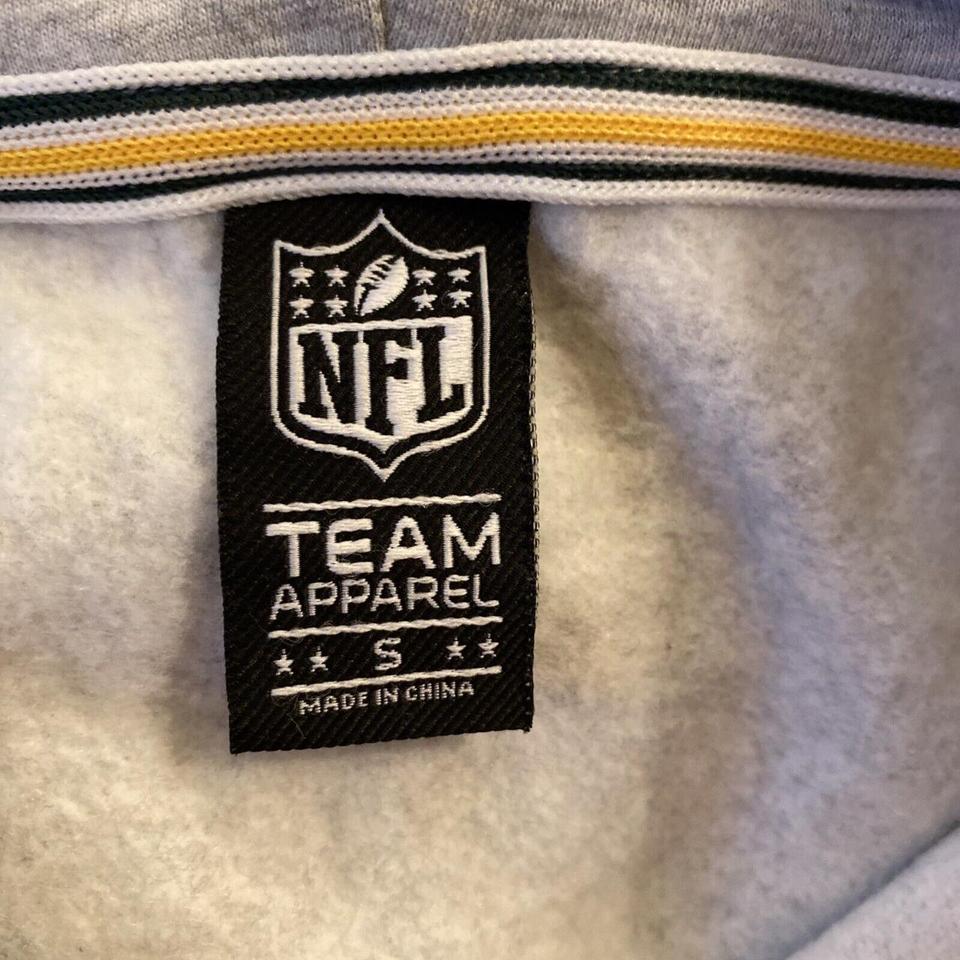 NFL Team Apparel Green Bay Packer hoodie Green - Depop