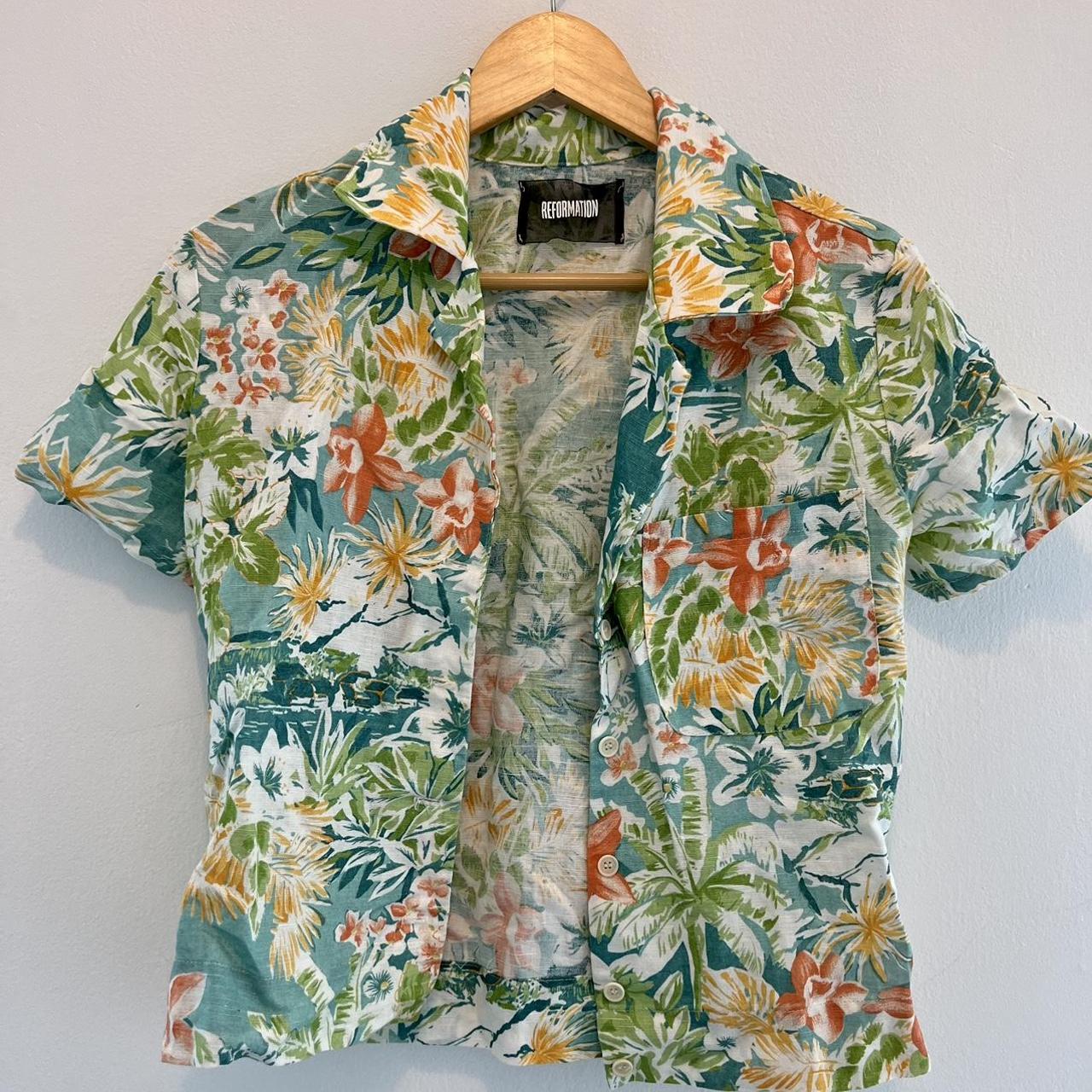 Reformation Women's Shirt | Depop