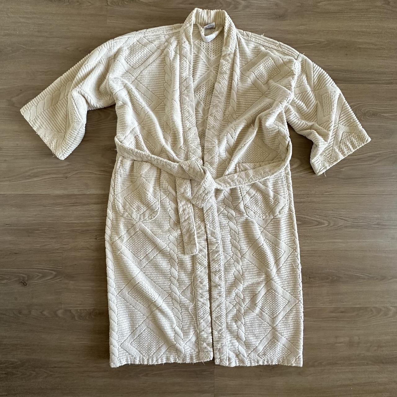 Vintage cream colored bathrobe with tie waistband... - Depop
