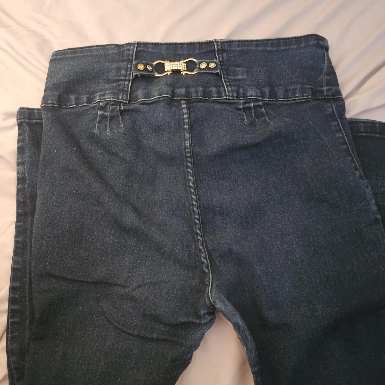 item listed by delpanteon