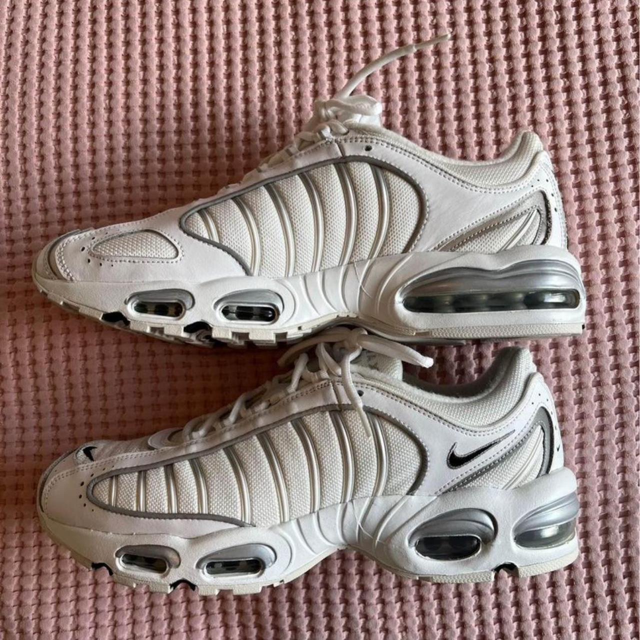 mens nike tailwind iv