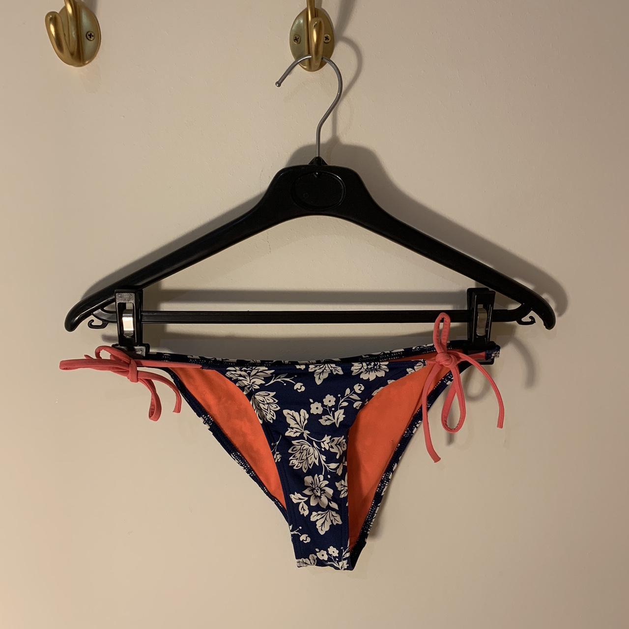 Abercrombie And Fitch Bikini Bottoms Cheeky Bum Depop 3718