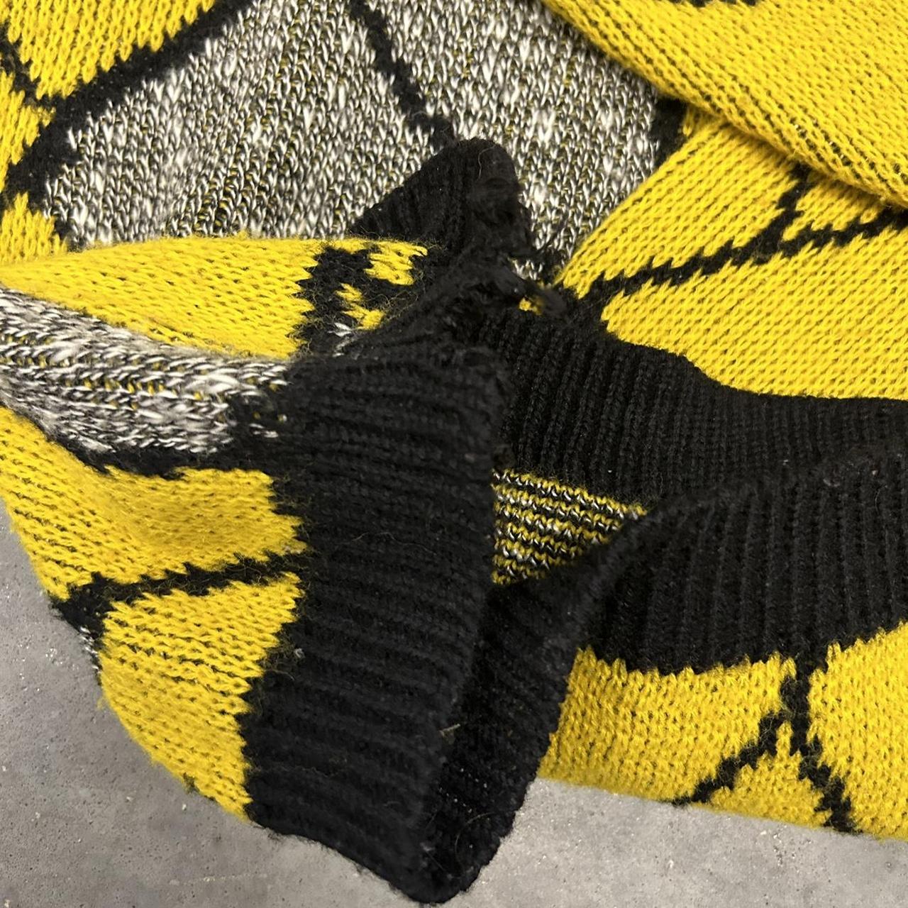 Men's Yellow and Black Jumper (3)