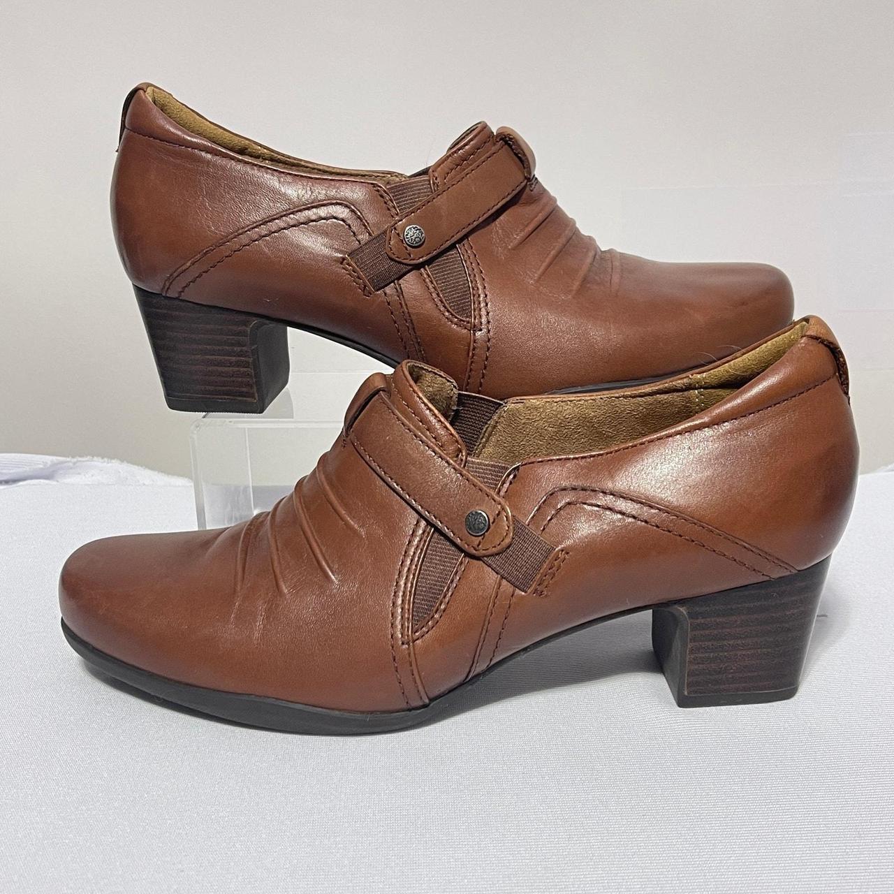 Clarks Artisan Booties Women s 10 Brown Leather